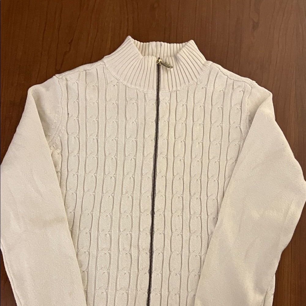 Charter Club Cream Cable Knit Sweater Medium